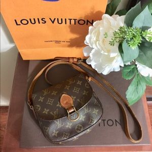 🌿Louis Vuitton St. Cloud PM